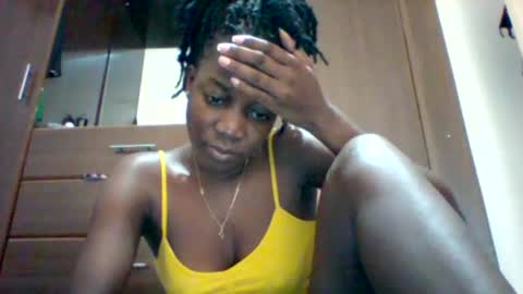 Snapshot of zainxxxx chatting on July 9, 8:29 am zainxxxx online show from July 9, 8:29 am