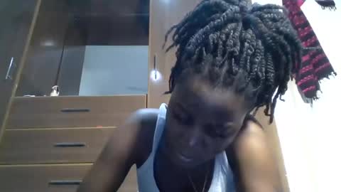 Snapshot of zainxxxx chatting on August 2, 11:25 pm zainxxxx online show from August 2, 11:25 pm