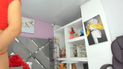 Snapshot of zaira_sofiaa_ chatting on June 14, 2:24 am ZAIRA online show from June 14, 2:24 am