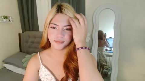 Snapshot of zairaaaaa chatting on March 14, 4:34 pm Zai online show from March 14, 4:34 pm