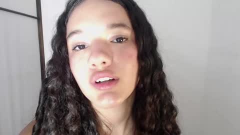 Zaira Pussy extreme online show from October 15, 4:29 pm