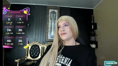 Snapshot of zalir_666 chatting on June 5, 6:52 am Megan online show from June 5, 6:52 am