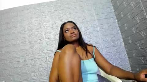 Snapshot of zamara__ chatting on October 31, 2:34 am Zamara online show from October 31, 2:34 am