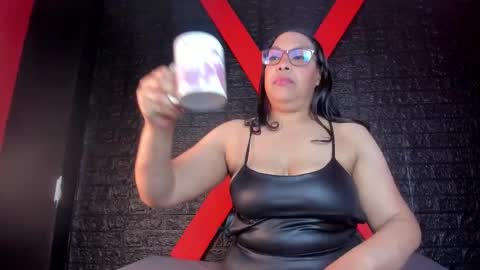 Snapshot of zamariah chatting on November 26, 3:07 am Danna online show from November 26, 3:07 am