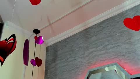   online show from February 13, 6:59 pm