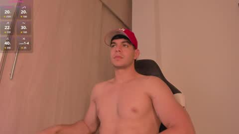 Snapshot of zamir_scott chatting on May 20, 11:44 pm zamir online show from May 20, 11:44 pm