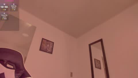 Snapshot of zamir_scott chatting on May 31, 2:02 pm zamir online show from May 31, 2:02 pm