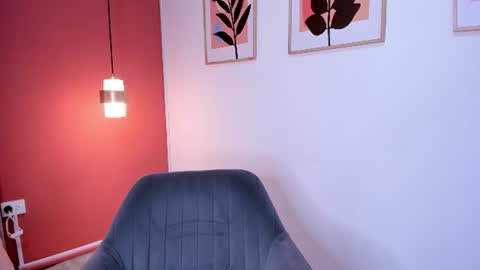 zamira_taylor online show from June 27, 12:37 am