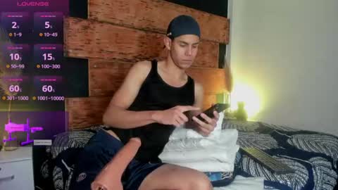 Snapshot of zamirscott chatting on July 26, 1:07 pm Zamir online show from July 26, 1:07 pm