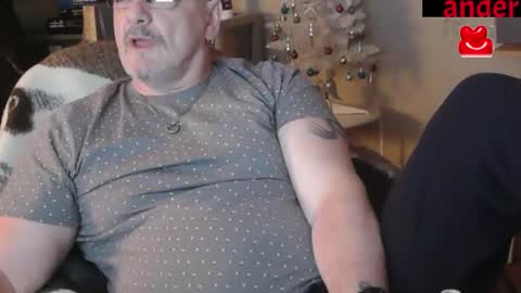 zander007 online show from September 23, 3:37 pm