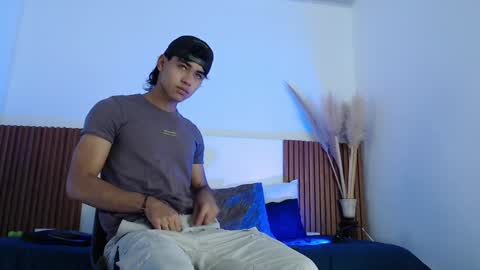 Zander online show from January 25, 1:52 pm