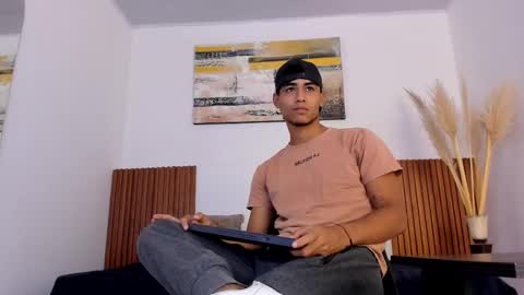 Zander online show from September 12, 1:11 pm