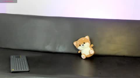 Snapshot of zane_lux chatting on November 9, 1:20 pm Zane Lux online show from November 9, 1:20 pm