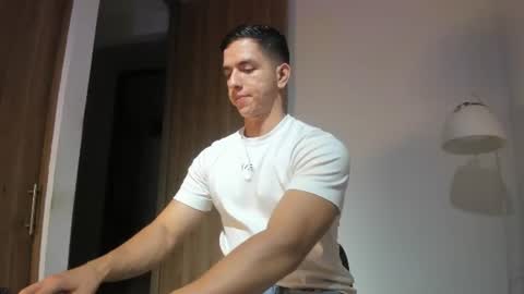Snapshot of zanedawson_ chatting on June 23, 2:09 am Zane Dawson online show from June 23, 2:09 am