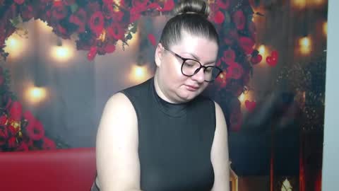 zannadreil online show from March 8, 2:01 am