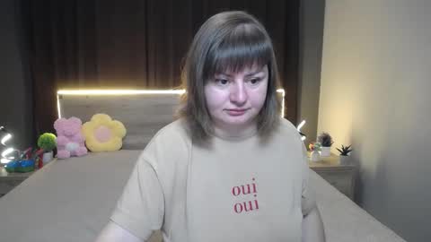 zannadreil online show from October 12, 6:18 pm