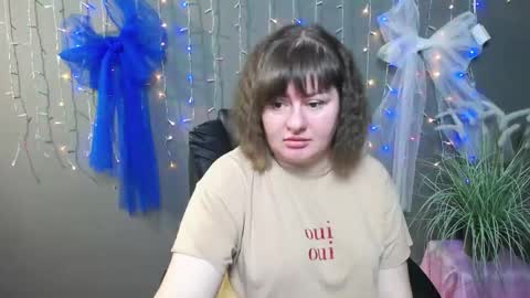 zannadreil online show from November 14, 7:34 pm