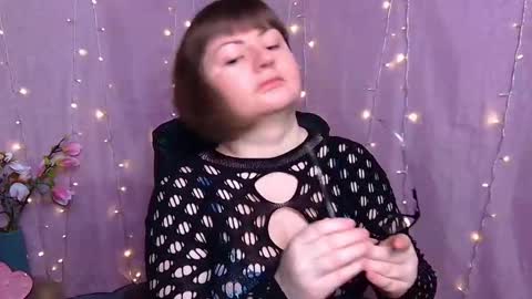 zannadreil online show from February 23, 7:00 pm