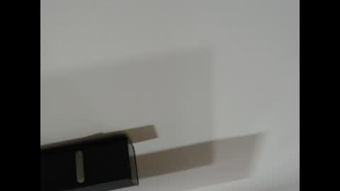 Snapshot of zaphiro__skye chatting on May 8, 8:41 am Skye online show from May 8, 8:41 am