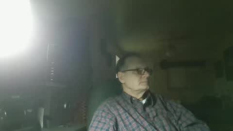 Snapshot of zapper1958 chatting on March 4, 3:34 am zapper1958 online show from March 4, 3:34 am