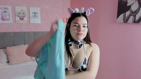 Zara Sweet  online show from June 17, 2:18 pm