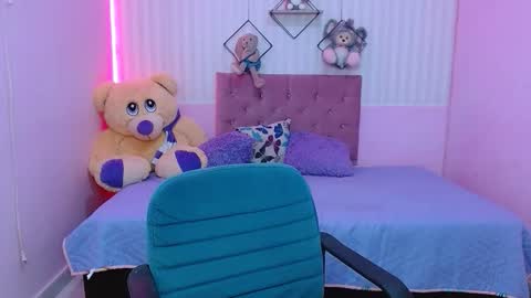 Zara online show from December 18, 12:22 pm