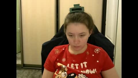 Snapshot of zara_golden chatting on January 4, 3:28 pm chaturcum online show from January 4, 3:28 pm