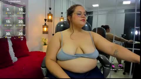 Snapshot of zara_moon1 chatting on August 5, 12:57 am zara_moon1 online show from August 5, 12:57 am