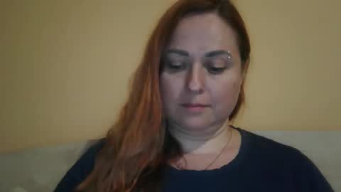 Snapshot of zara_red chatting on May 4, 4:25 pm Kate. if im not here im here foxy red333 online show from May 4, 4:25 pm