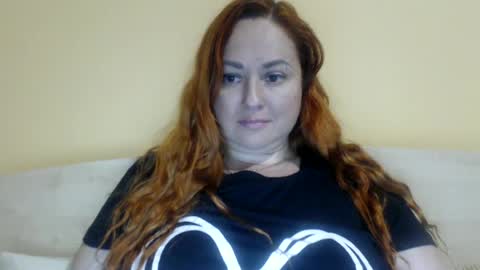 Snapshot of zara_red chatting on June 14, 12:29 pm Kate. if im not here im here foxy red333 online show from June 14, 12:29 pm
