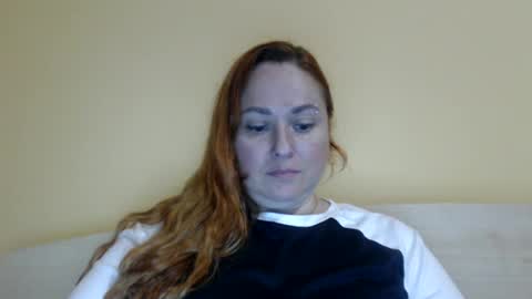 Snapshot of zara_red chatting on June 17, 1:12 pm Kate. if im not here im here foxy red333 online show from June 17, 1:12 pm
