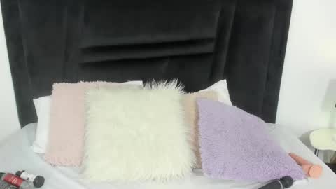 ZARA online show from February 28, 7:15 pm