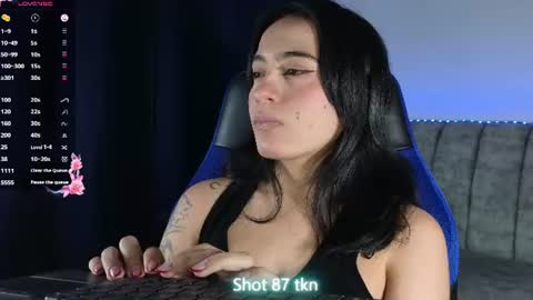 Snapshot of zaradames_ chatting on June 25, 5:12 am zaradames_ online show from June 25, 5:12 am