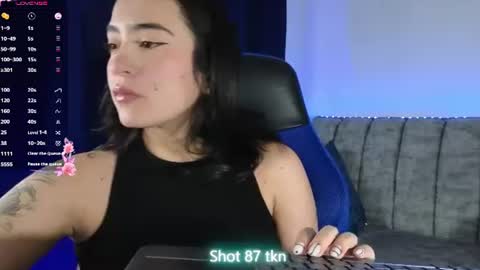 Snapshot of zaradames_ chatting on July 23, 5:38 am zaradames_ online show from July 23, 5:38 am