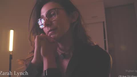 Snapshot of zarahlynch chatting on February 10, 12:04 am Miss Lynch Next show 2911 online show from February 10, 12:04 am