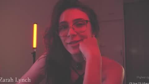 Snapshot of zarahlynch chatting on February 12, 12:05 am Miss Lynch Next show 2911 online show from February 12, 12:05 am