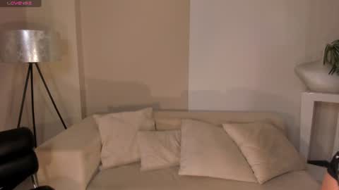 Snapshot of zarakafruni chatting on June 13, 8:18 pm Zara online show from June 13, 8:18 pm
