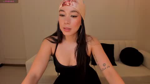 Snapshot of zarakafruni chatting on June 15, 8:22 pm Zara online show from June 15, 8:22 pm