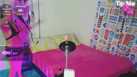 Snapshot of zaraluxx chatting on July 29, 10:52 pm zaraluxx online show from July 29, 10:52 pm