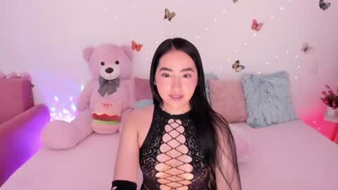 Snapshot of zaratorres_ chatting on June 15, 11:12 am Zara online show from June 15, 11:12 am