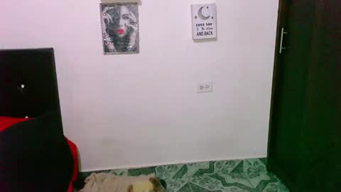 Snapshot of zaray_45bella chatting on September 27, 10:15 pm zaray online show from September 27, 10:15 pm