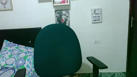 zaray online show from April 29, 12:05 am