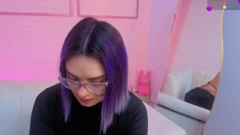 Isabella online show from June 16, 12:52 pm
