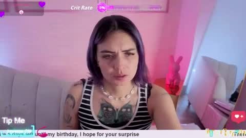 Isabella online show from July 22, 1:03 pm