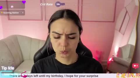 Isabella online show from July 24, 1:09 pm