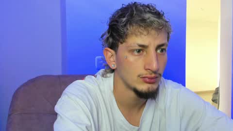 Snapshot of zarcoox chatting on April 7, 9:15 pm Zarcoo online show from April 7, 9:15 pm