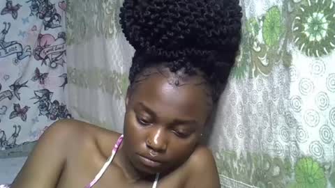 Snapshot of zarinamarlin chatting on June 15, 5:42 am zarinamarlin online show from June 15, 5:42 am