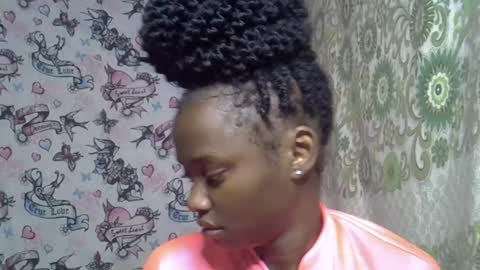 Snapshot of zarinamarlin chatting on June 18, 6:13 am zarinamarlin online show from June 18, 6:13 am