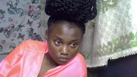 Snapshot of zarinamarlin chatting on June 25, 7:02 am zarinamarlin online show from June 25, 7:02 am