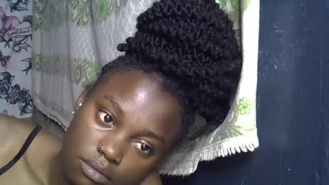 Snapshot of zarinamarlin chatting on July 9, 7:23 am zarinamarlin online show from July 9, 7:23 am